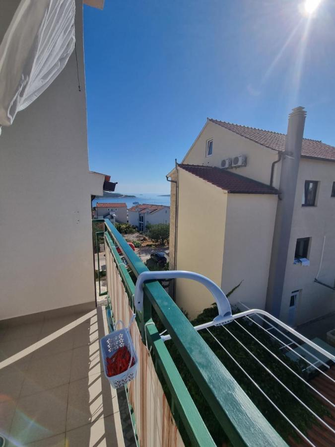 Apartmani Toni Poce 2 Primošten Kültér fotó